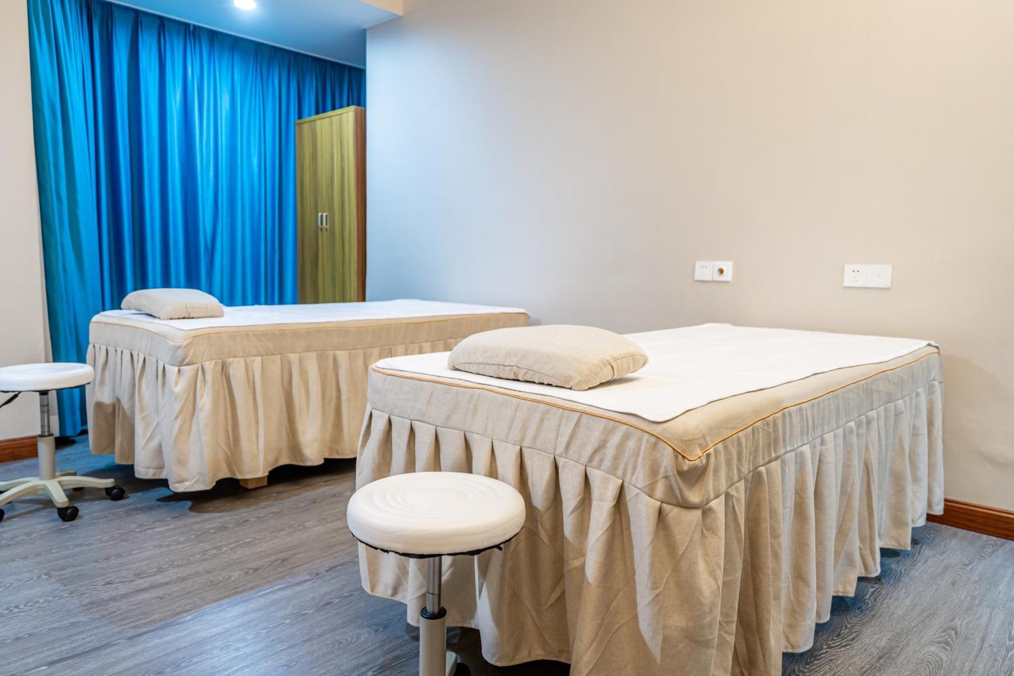 Waifiden Hotel -Former Tokai Hotel - Xiaobei Metro Station - During The Canton Fair, There Will Be Shuttle Buses For Transportation Back And Forth Exteriör bild
