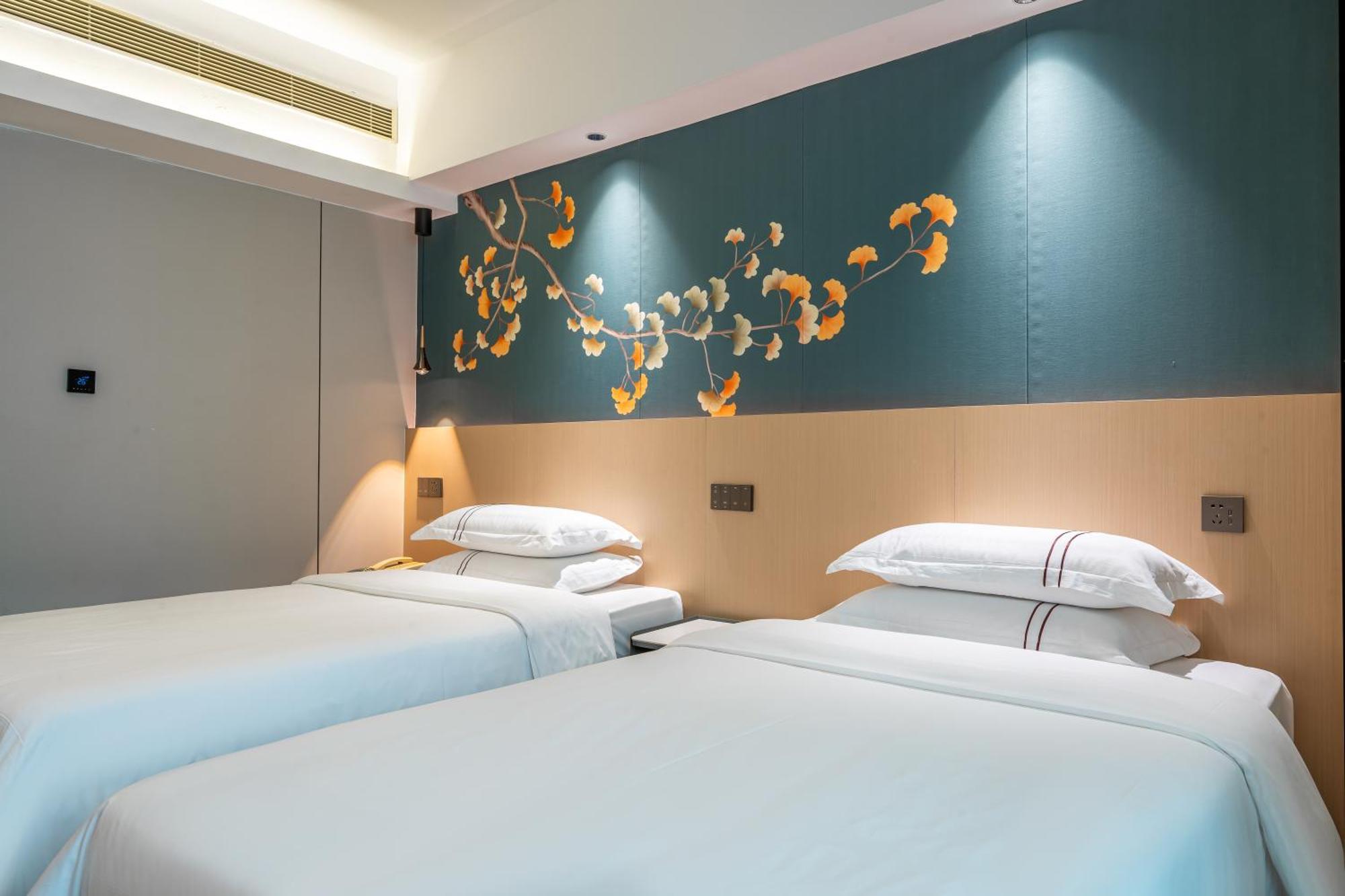Waifiden Hotel -Former Tokai Hotel - Xiaobei Metro Station - During The Canton Fair, There Will Be Shuttle Buses For Transportation Back And Forth Exteriör bild