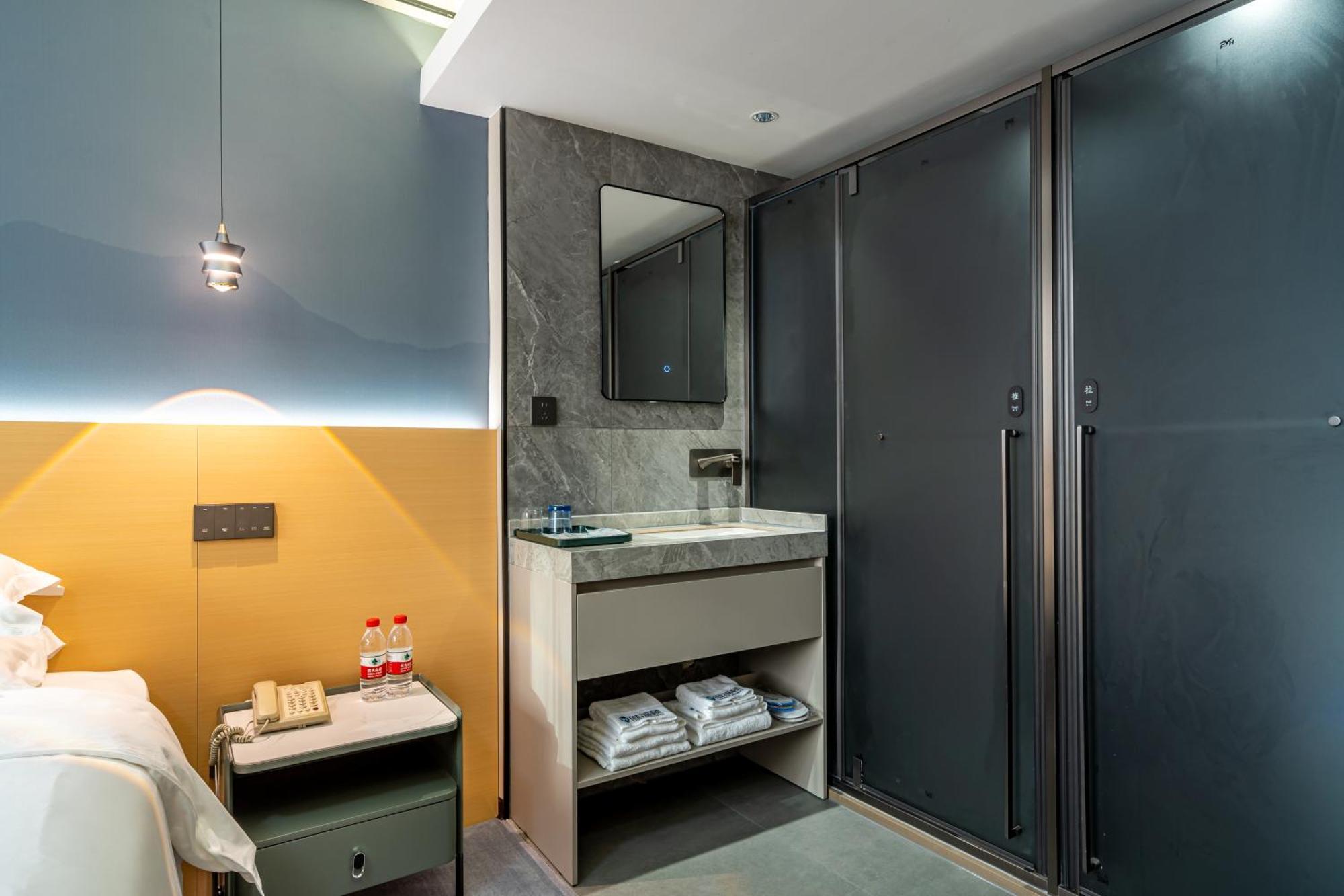 Waifiden Hotel -Former Tokai Hotel - Xiaobei Metro Station - During The Canton Fair, There Will Be Shuttle Buses For Transportation Back And Forth Exteriör bild