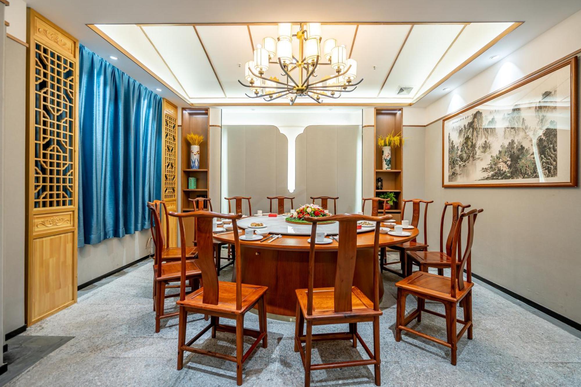 Waifiden Hotel -Former Tokai Hotel - Xiaobei Metro Station - During The Canton Fair, There Will Be Shuttle Buses For Transportation Back And Forth Exteriör bild